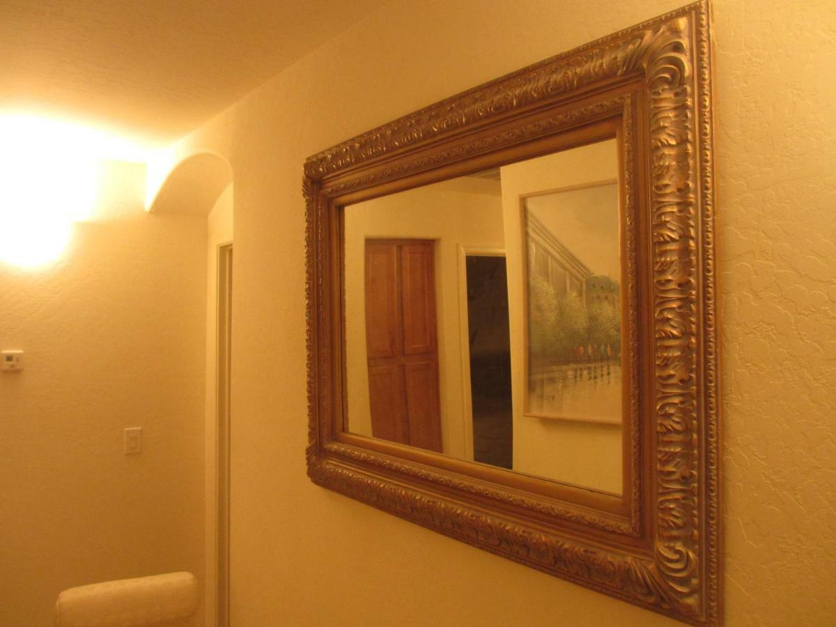 Art Gallery Vacation House Gilbert Buitenkant foto