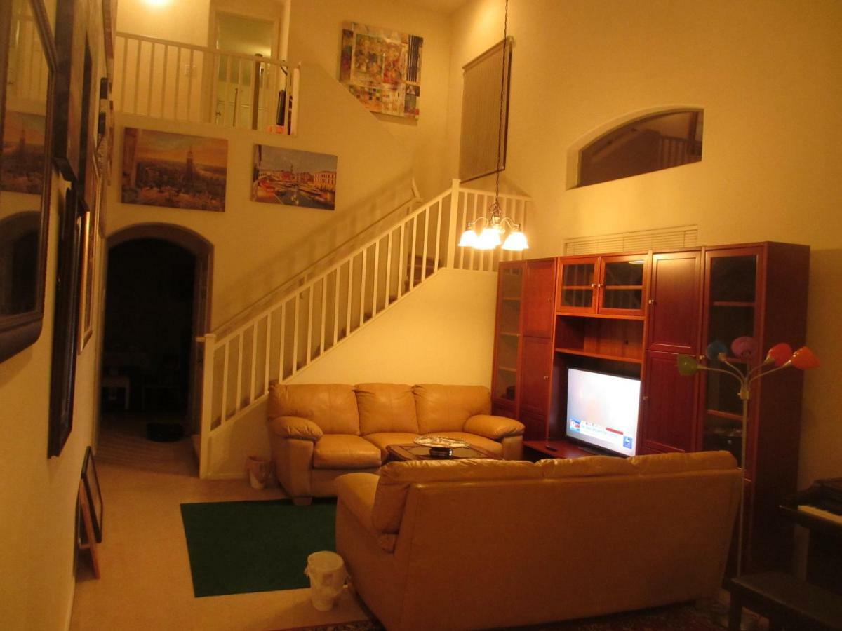 Art Gallery Vacation House Gilbert Buitenkant foto